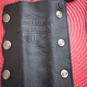 Harley-Davidson leather ponytail holder